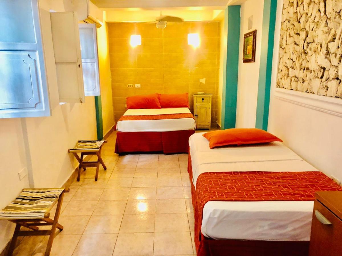 Antigua Calle Almudena Hotel Картахена Экстерьер фото